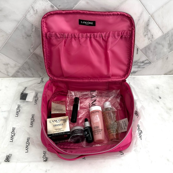 NIB Lancôme Skincare Collection in Pink Bag - Picture 1 of 4